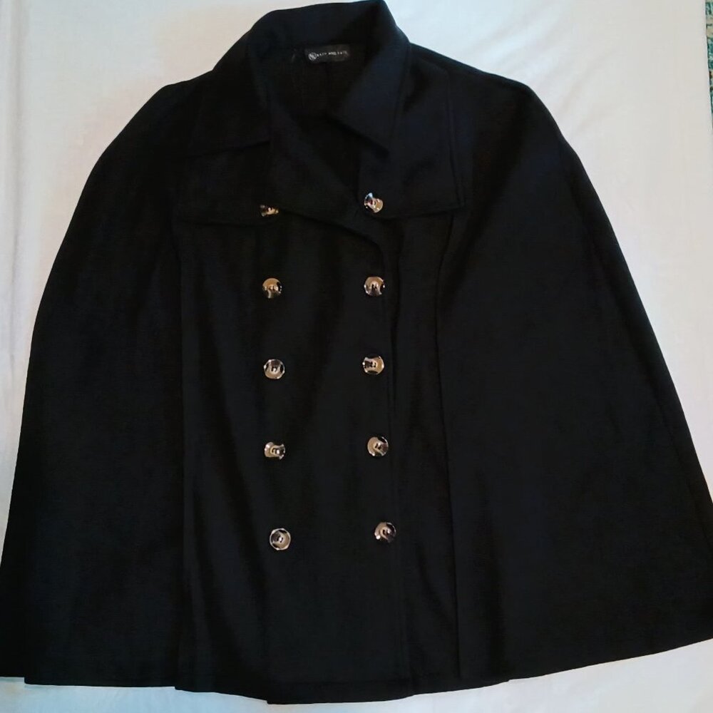 Kara And Kate 🌷 Womens Gorgeous Black Luxe Button Up Double Breasted Cape 🌷 - Picture 2 of 16